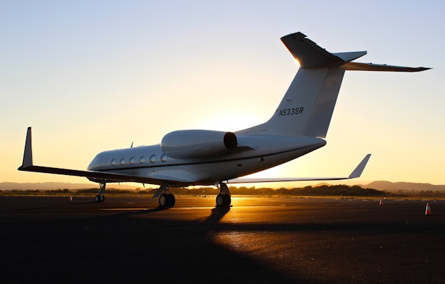 The Ultimate Commute: Private Jet Charter from Singapore to Jakarta