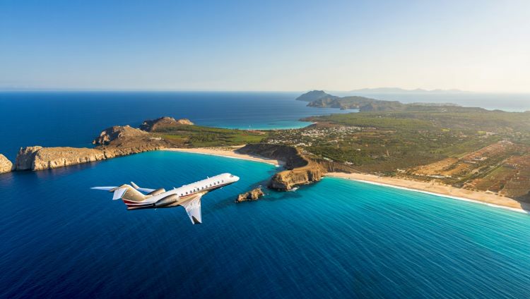 My Ultimate Guide to a Private Jet Charter from London to Ibiza